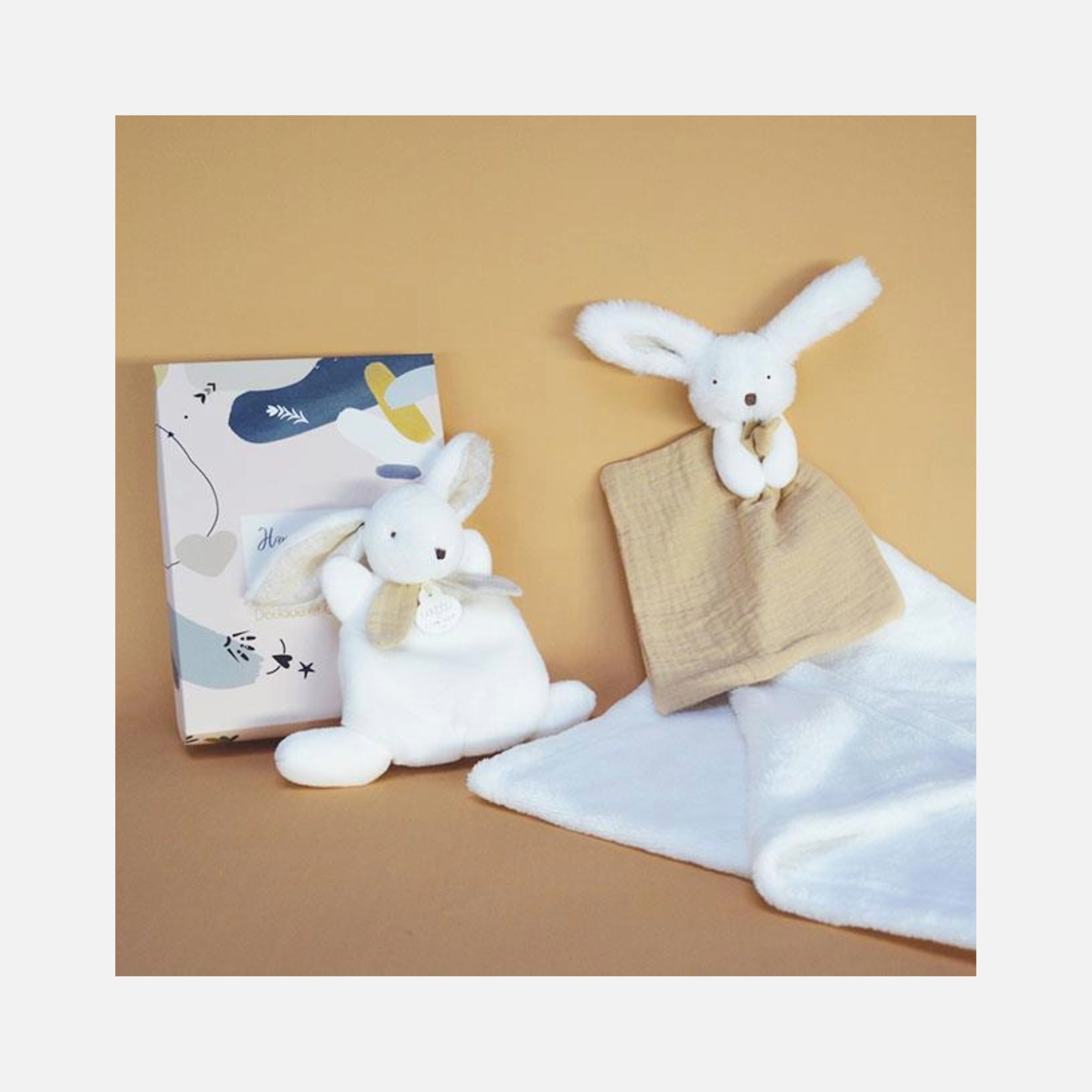 Doudou et Compagnie - Doudou & Plaid - Lapin - Happy Wild - 100 x 70 cm - 0m+