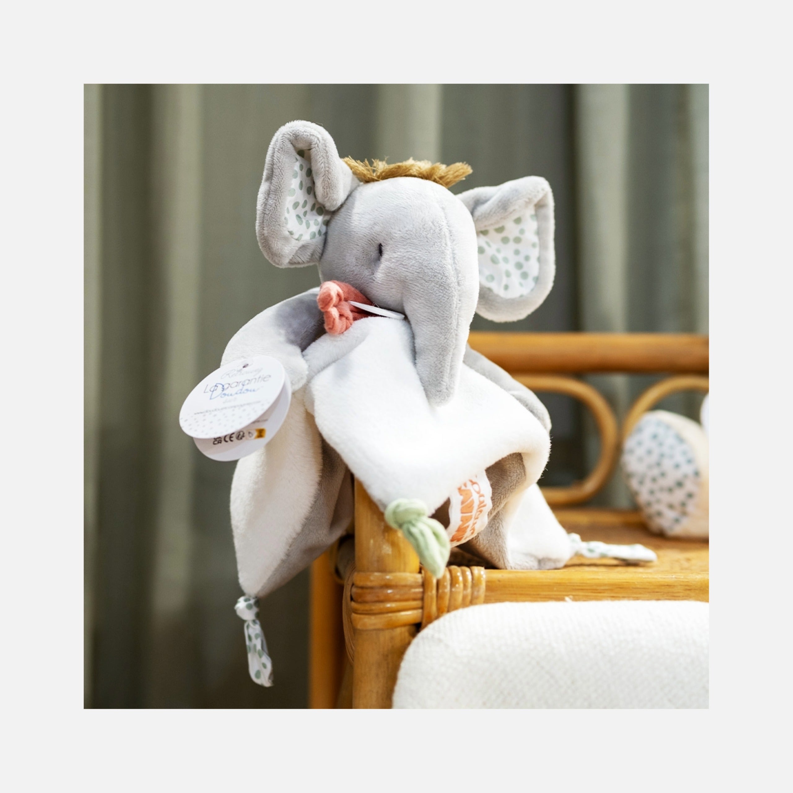 Doudou et Compagnie - Doudou Elephant - 25 cm - Gris - 0m+